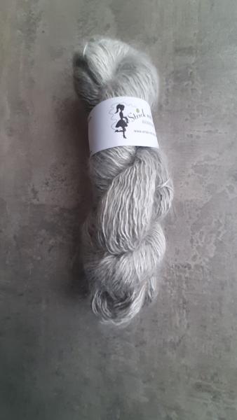 Engelshaar Hellgrau-Sportsweight-Seide/Mohair/Polyamid non superwash