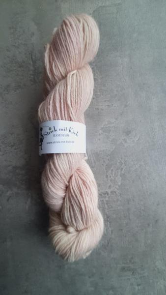 SuriSport Rosenquarz-Sportsweight-Schurwolle/Surialpaka non superwash