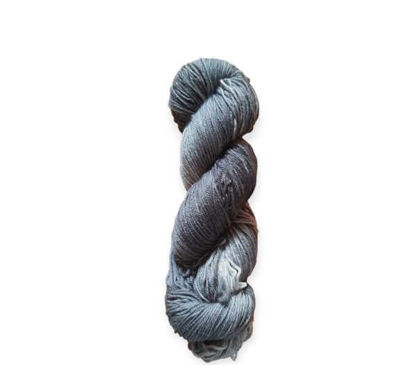 Herzwolle Wolf-Fingering-Schurwolle superwash